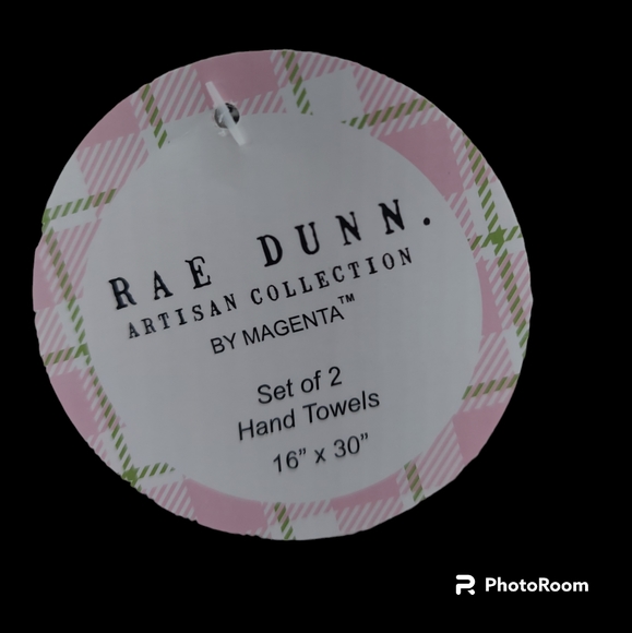 Rae Dunn "BOO" Set of 2 Halloween Hand Towels NWOT - Picture 3 of 3